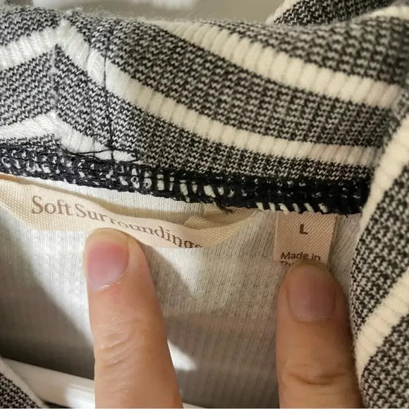 Soft Surroundings Striped Cowl Neck Tunic Pullover Long Sleeve Size Large - Picture 3 of 6